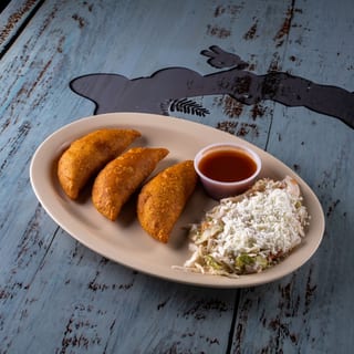 Pastelitos (3) turnovers- Chicken